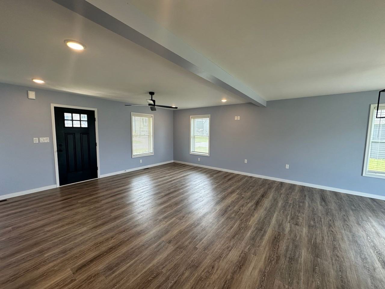 2040 Jelena Rd - Photo 3 of 25