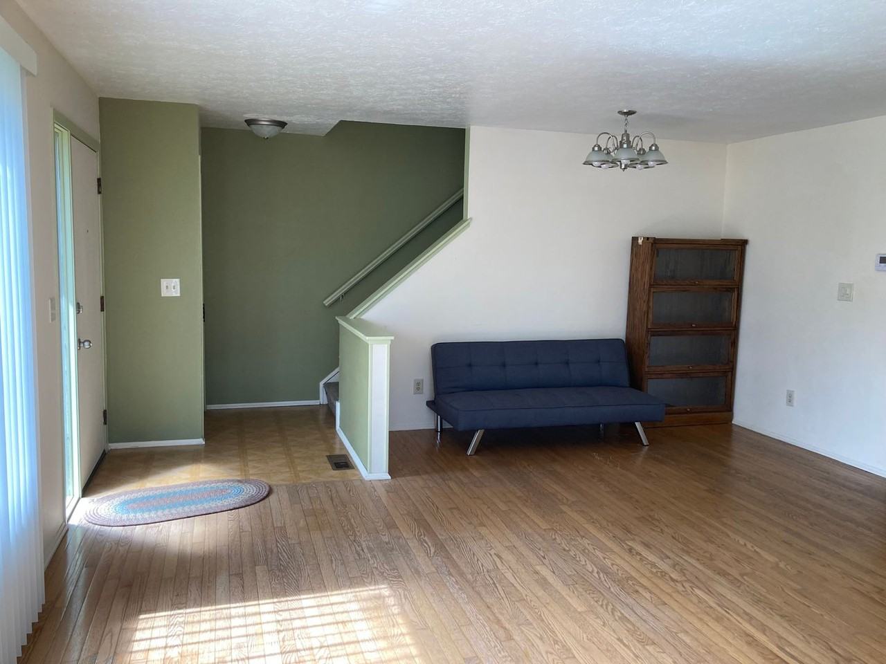 663 Allison Dr - Photo 3 of 37
