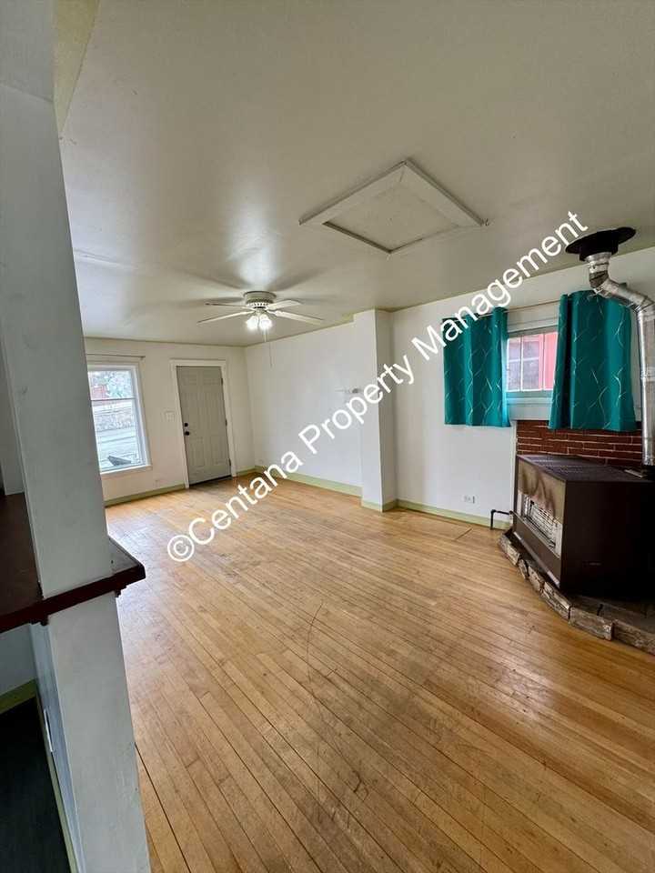 330 W Daly St - Photo 7 of 27