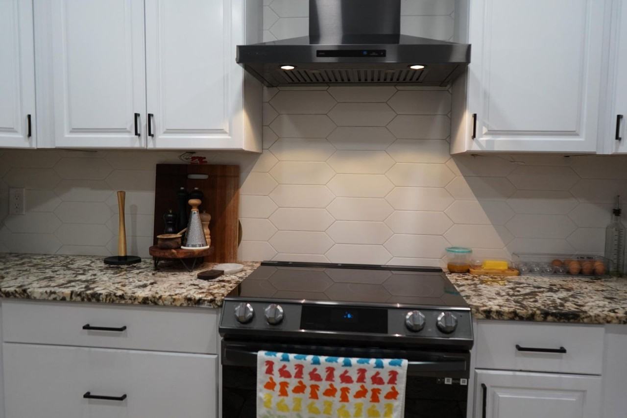 7131 Oakmont Dr - Photo 2 of 18