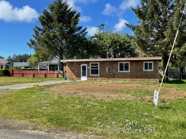 804 N 1st St #NA - Photo 2 of 9