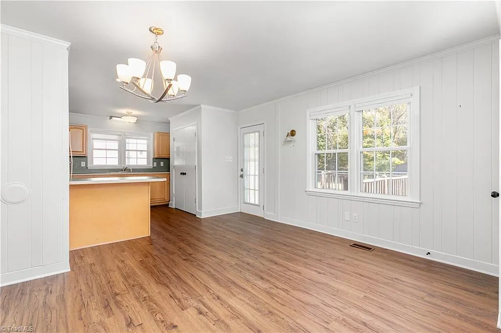 3618 Lewiston Road #NA - Photo 3 of 11