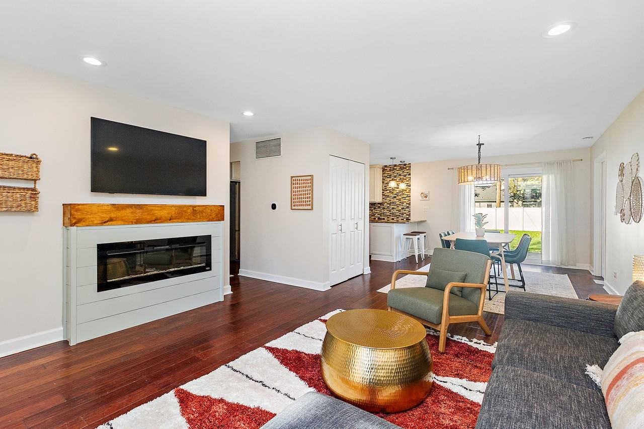 10240 Hawthorne Dr #NA - Photo 4 of 19