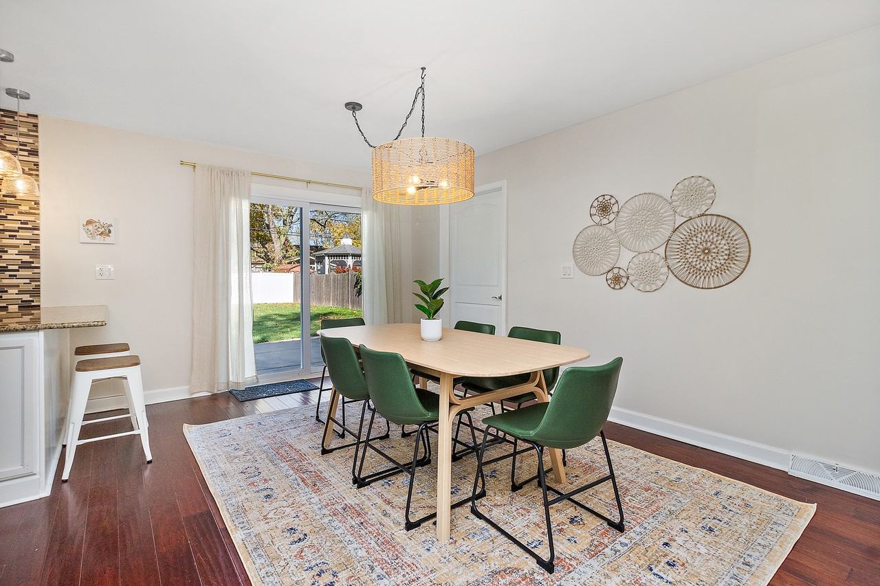 10240 Hawthorne Dr #NA - Photo 6 of 19