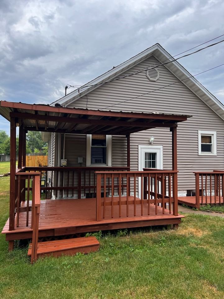 1409 S 4th St #NA - Photo 2 of 11