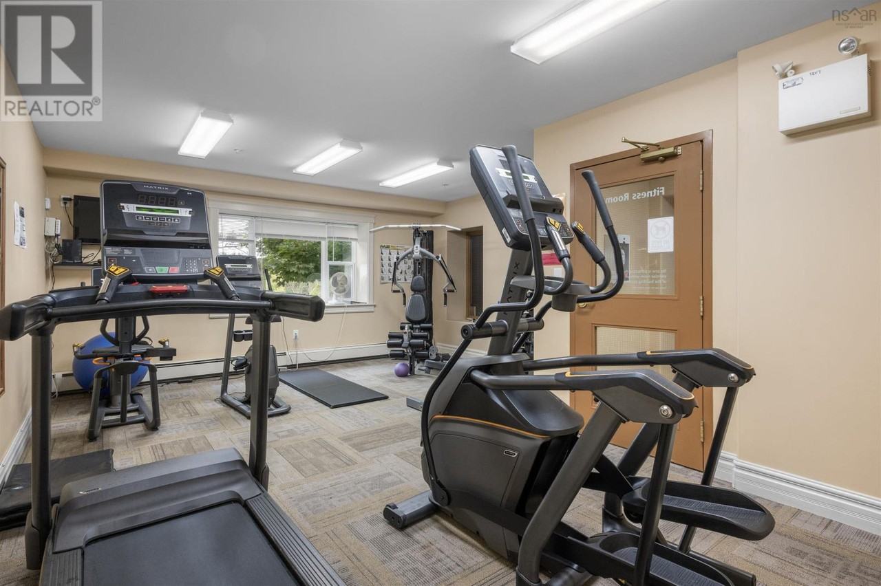 767 Parkland Drive - Photo 3 of 13