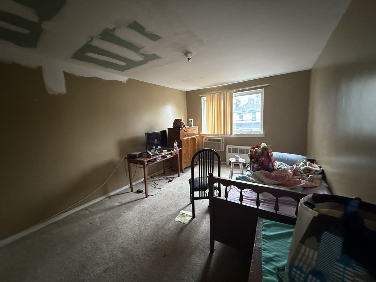 1703 Parkview Ave - Photo 3 of 7