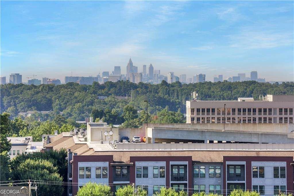 300 Johnson Ferry Rd Ne