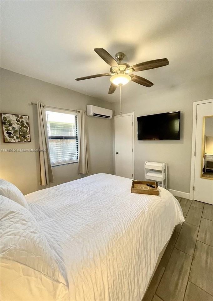 820 S Federal Hwy #3 - Photo 7 of 13