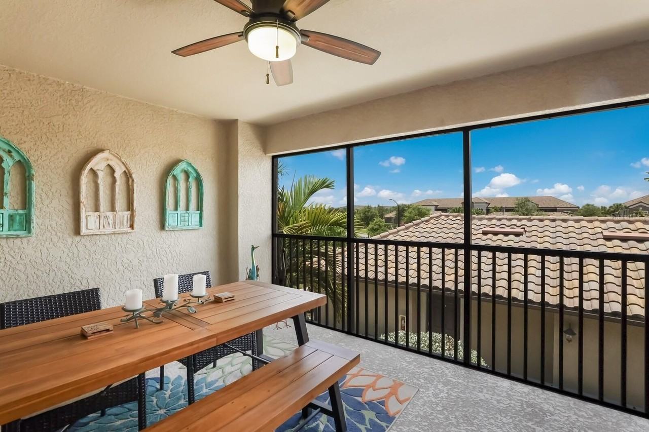 5557 Palmer Cir #202 - Photo 3 of 50