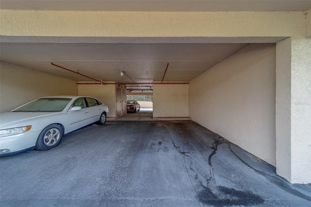 9510 Harbor Greens Way #407 - Photo 3 of 41