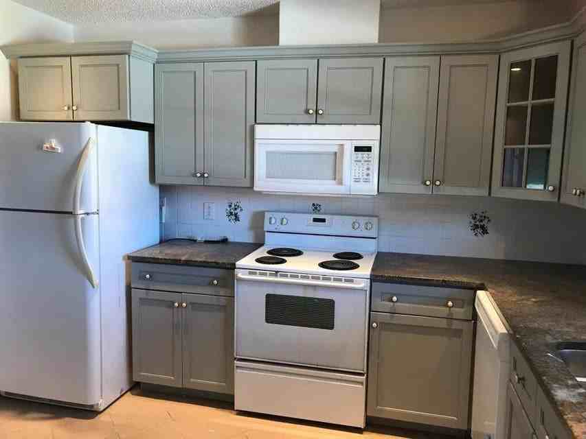 845 Salem Ln - Photo 3 of 8