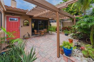 featured image of 6548 Patio Ln
