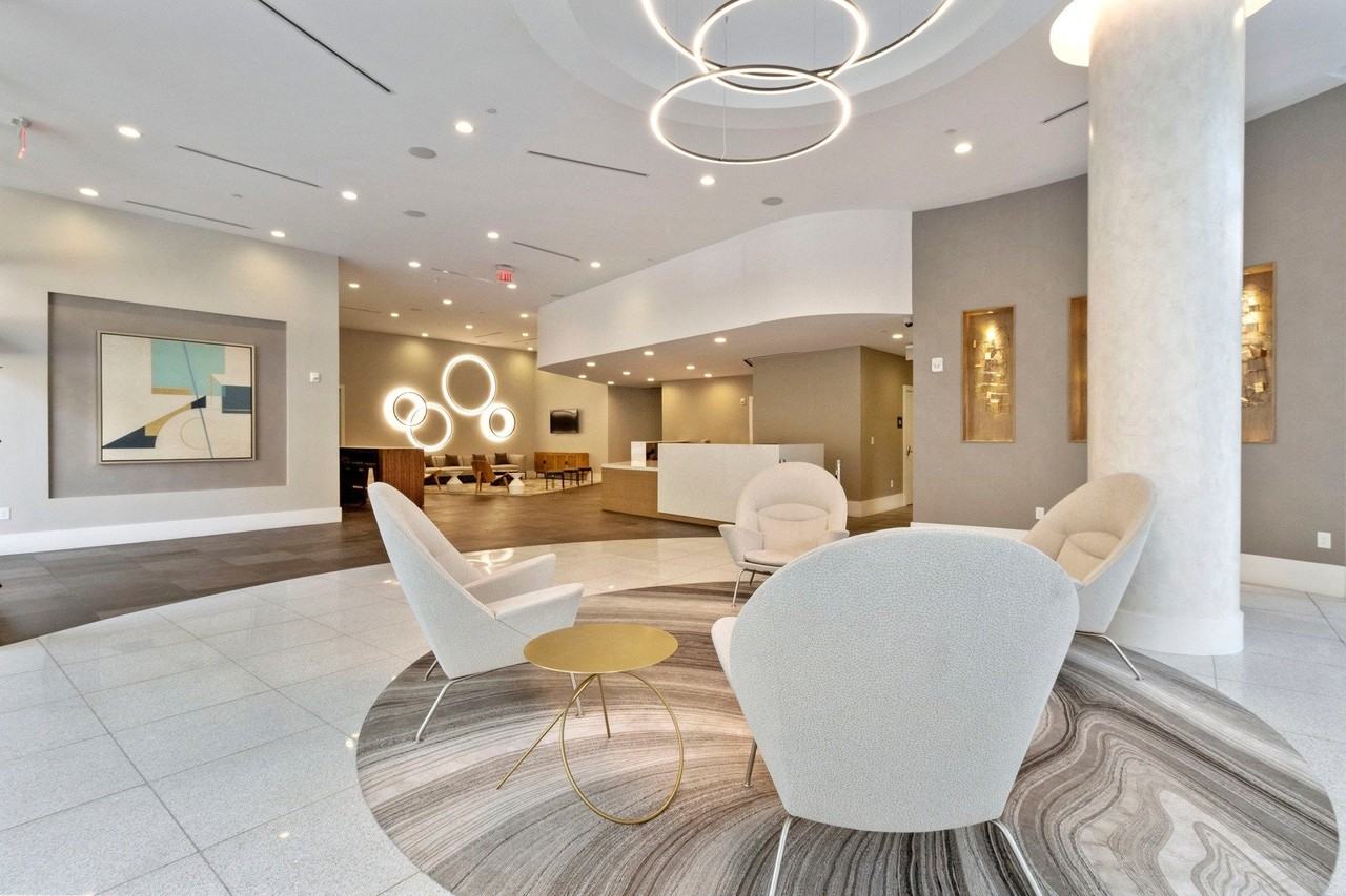 Glass House by Windsor - Photo 7 of 34