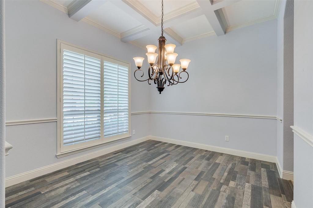 5517 Ridgepass Ln - Photo 3 of 23