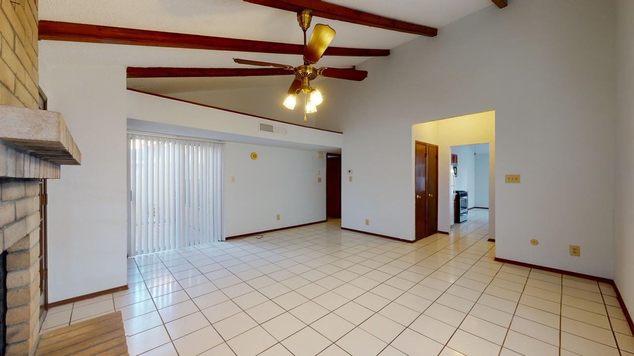 909 Tepic Dr - Photo 5 of 28