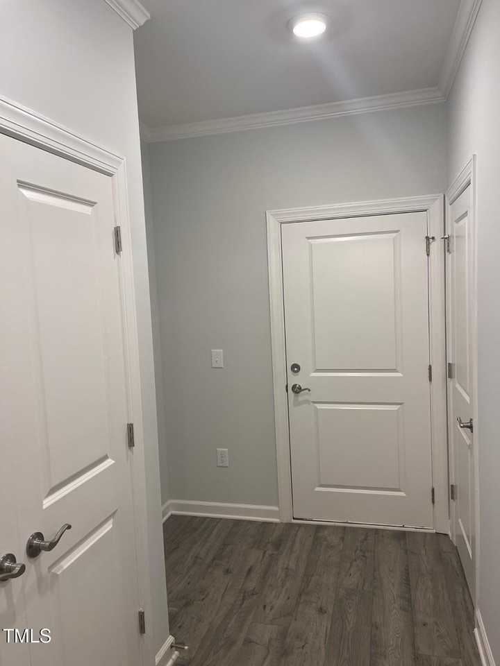 852 Money Island Pl - Photo 3 of 34