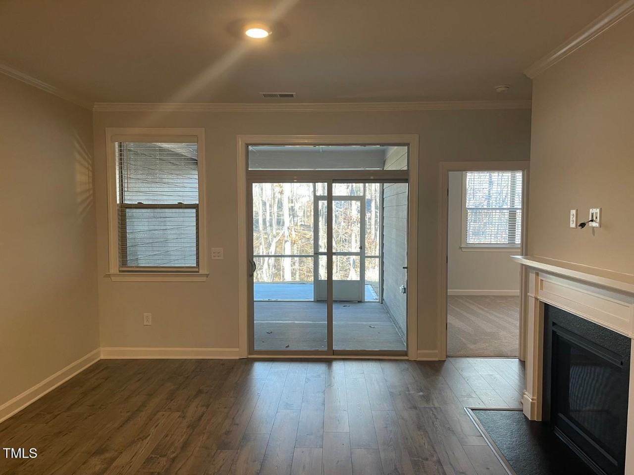 852 Money Island Pl - Photo 4 of 34