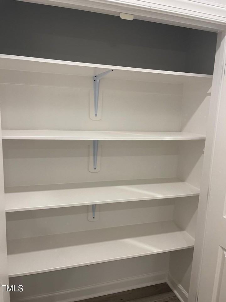 852 Money Island Pl - Photo 6 of 34