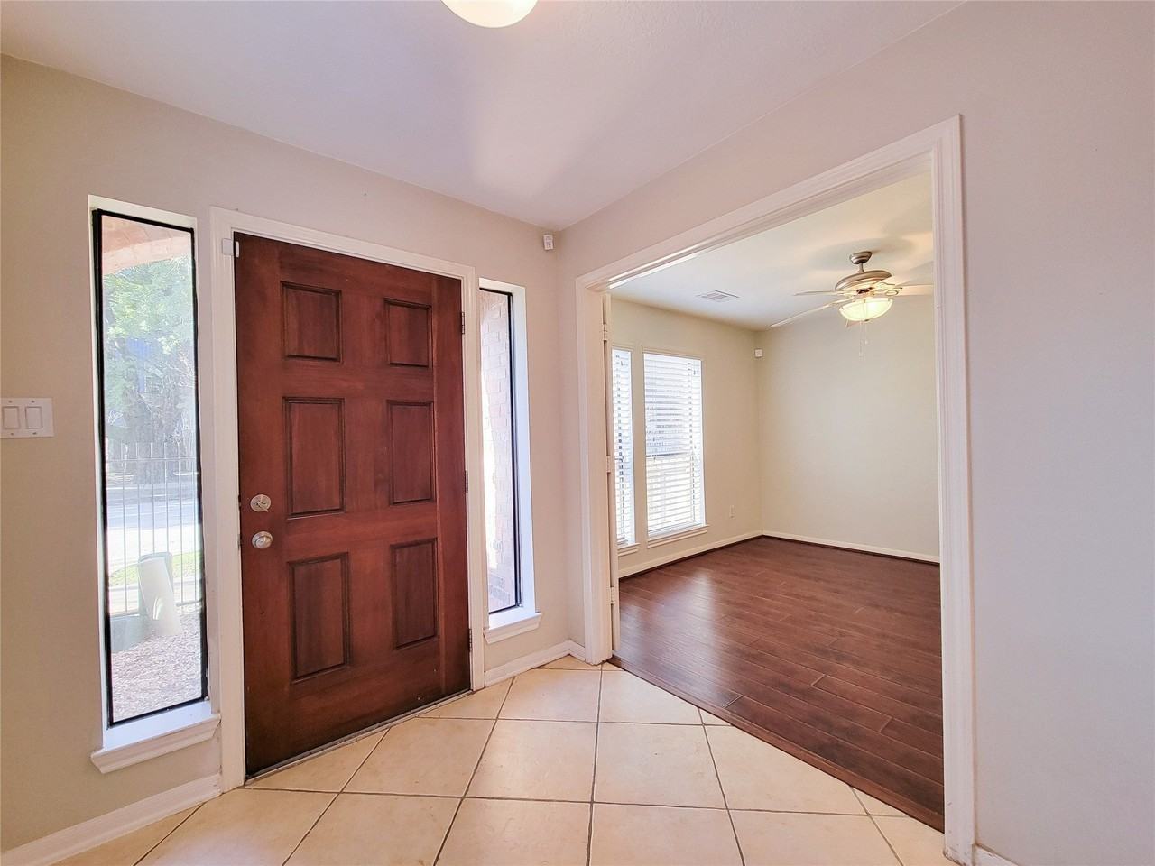 2717 La Branch St - Photo 2 of 23