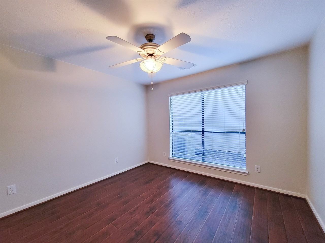 2717 La Branch St - Photo 5 of 23