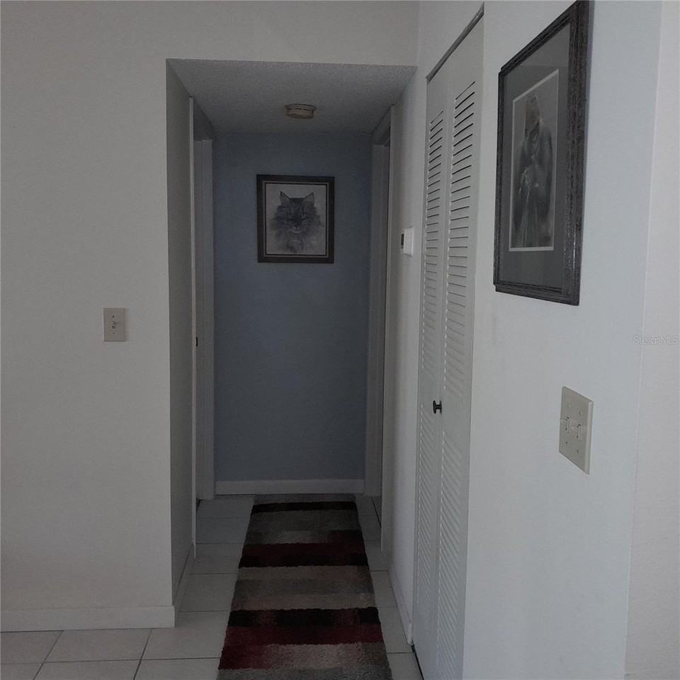 3380 Crystal Ct E - Photo 6 of 11