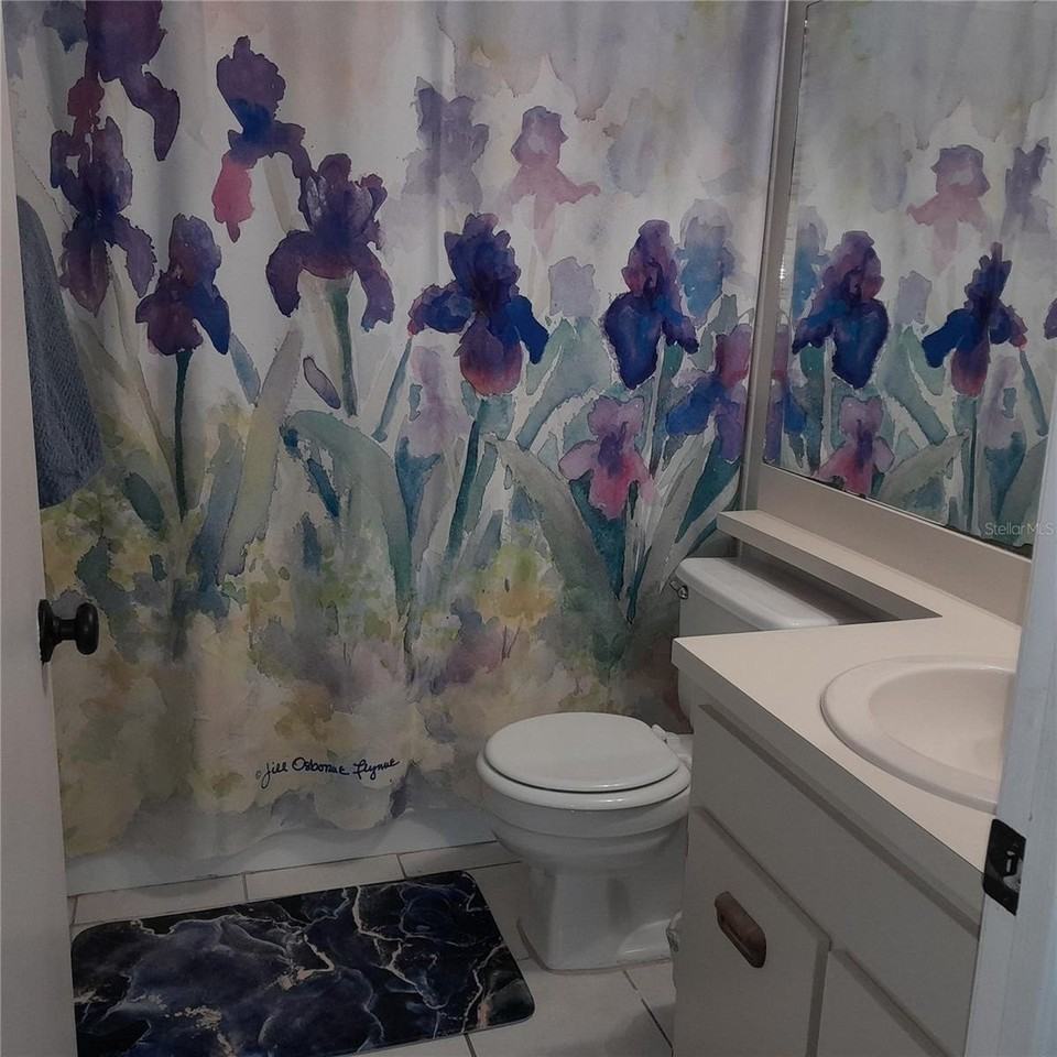 3380 Crystal Ct E - Photo 7 of 11