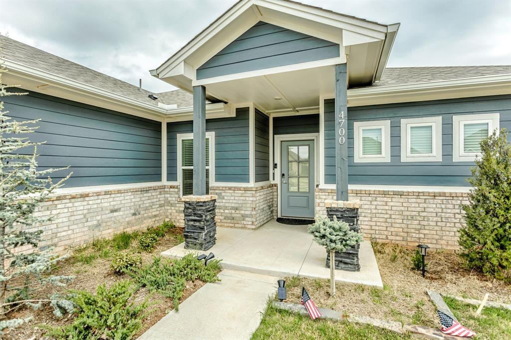 4700 Olivera St - Photo 2 of 28