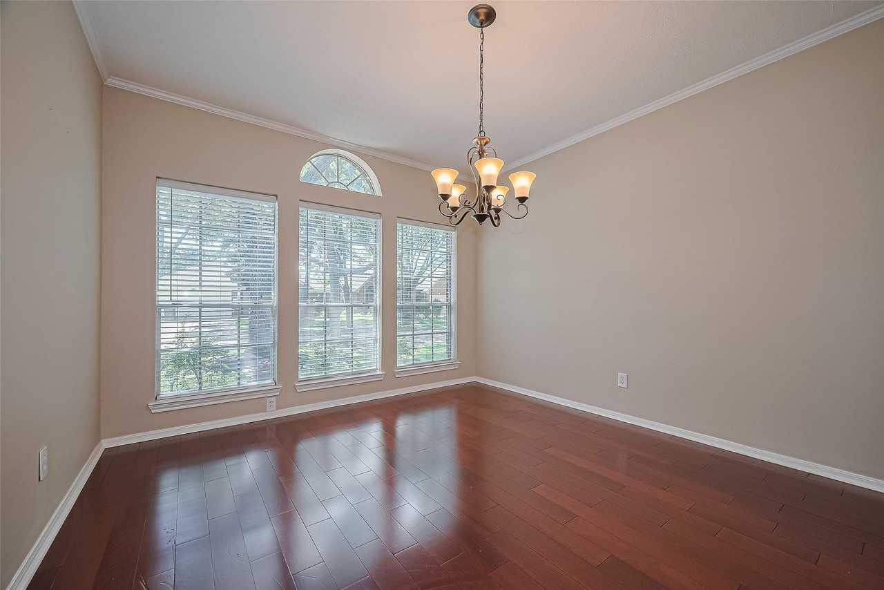 115 Lissa Ln - Photo 6 of 42