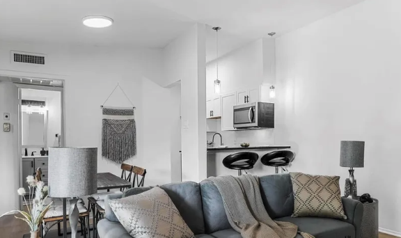 2627 Douglas Avenue #1704.14 - Photo 2 of 10