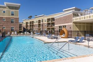 featured image of 380 Topwater Dr