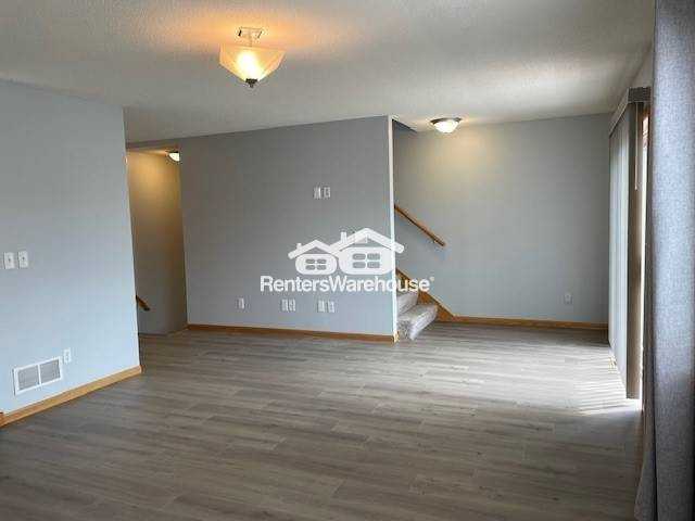 2541 Cobble Hill Ct #L - Photo 5 of 15