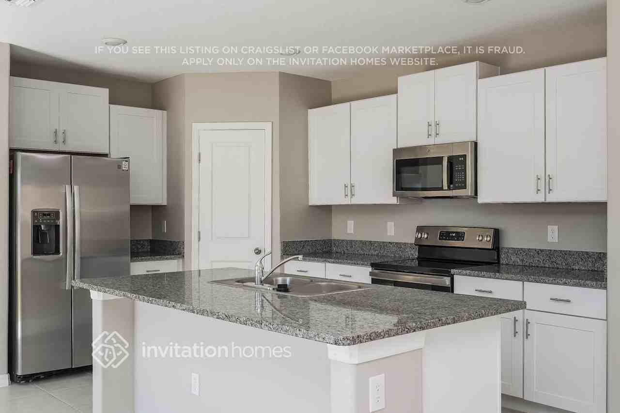 2251 Treesdale Avenue - Photo 6 of 18