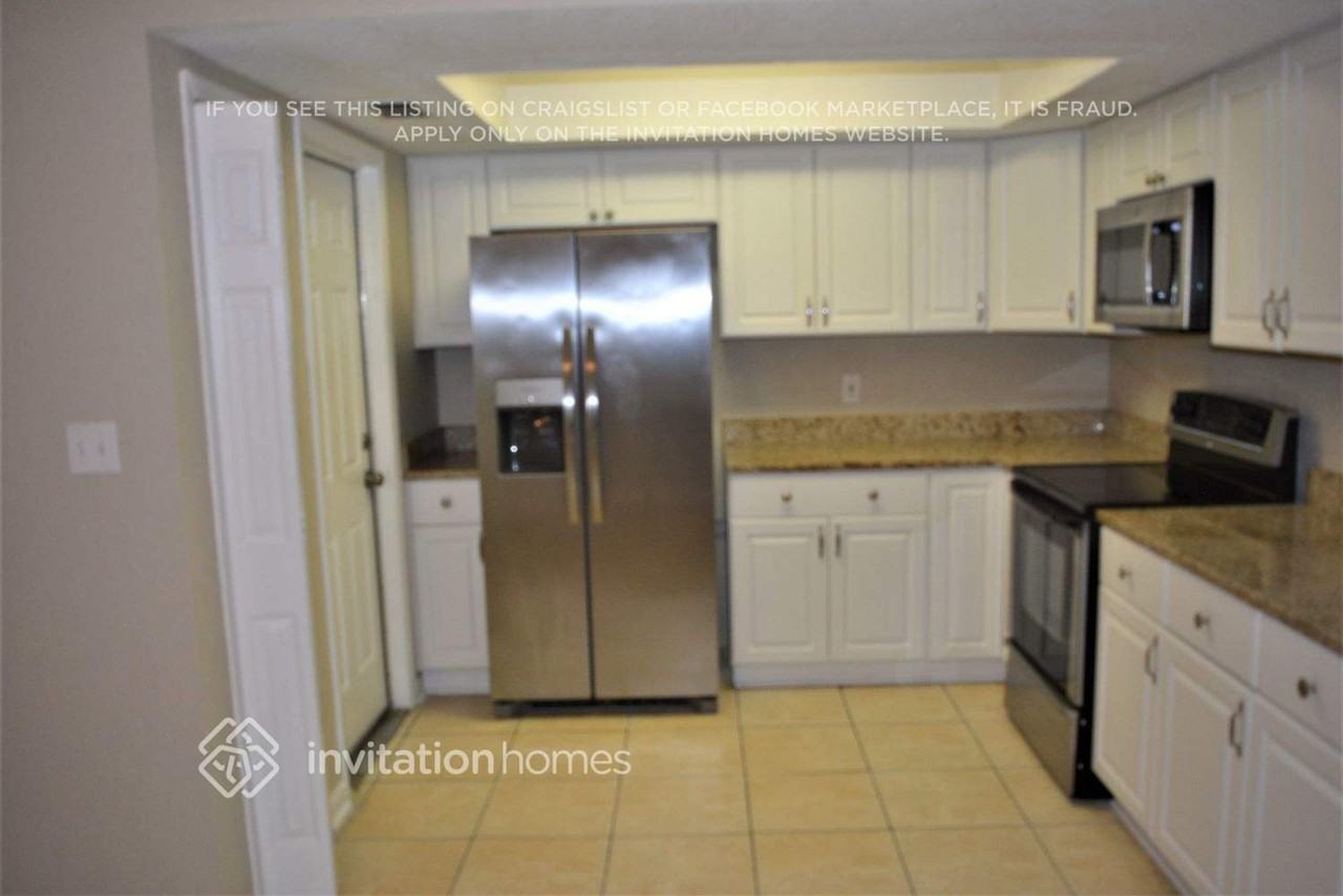 6913 Jackman Blvd - Photo 3 of 8