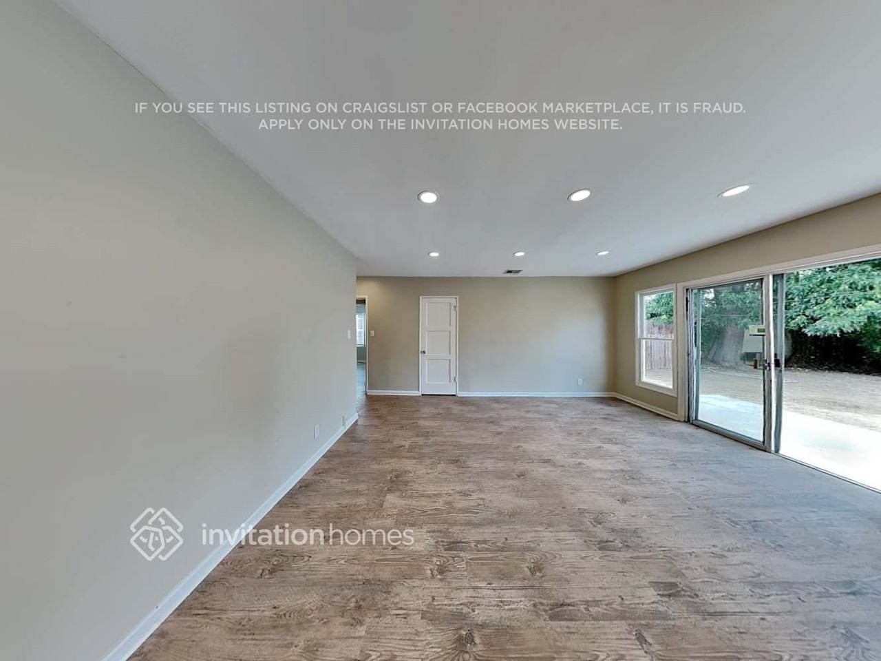 18147 Archwood St - Photo 5 of 21