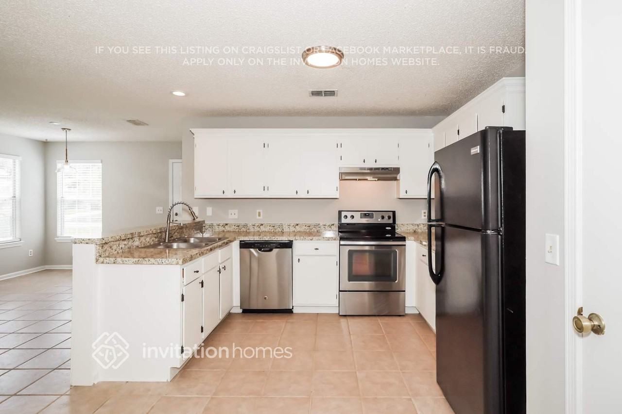 4581 Cabbage Pond Dr - Photo 3 of 13