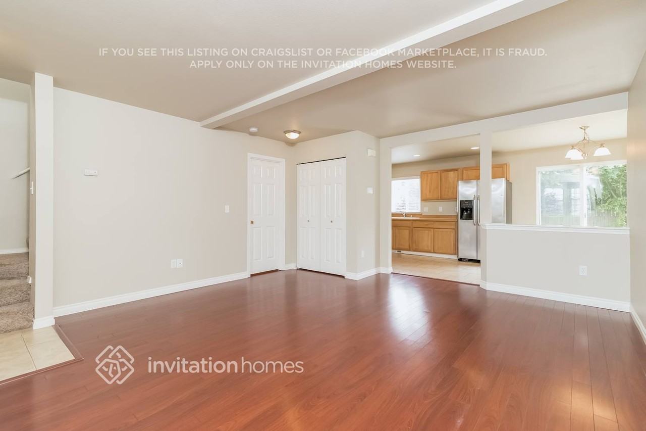 5109 60th Ave Ne - Photo 5 of 21