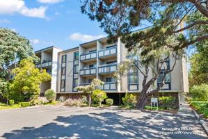 featured image of 955 Shorepoint Ct #109