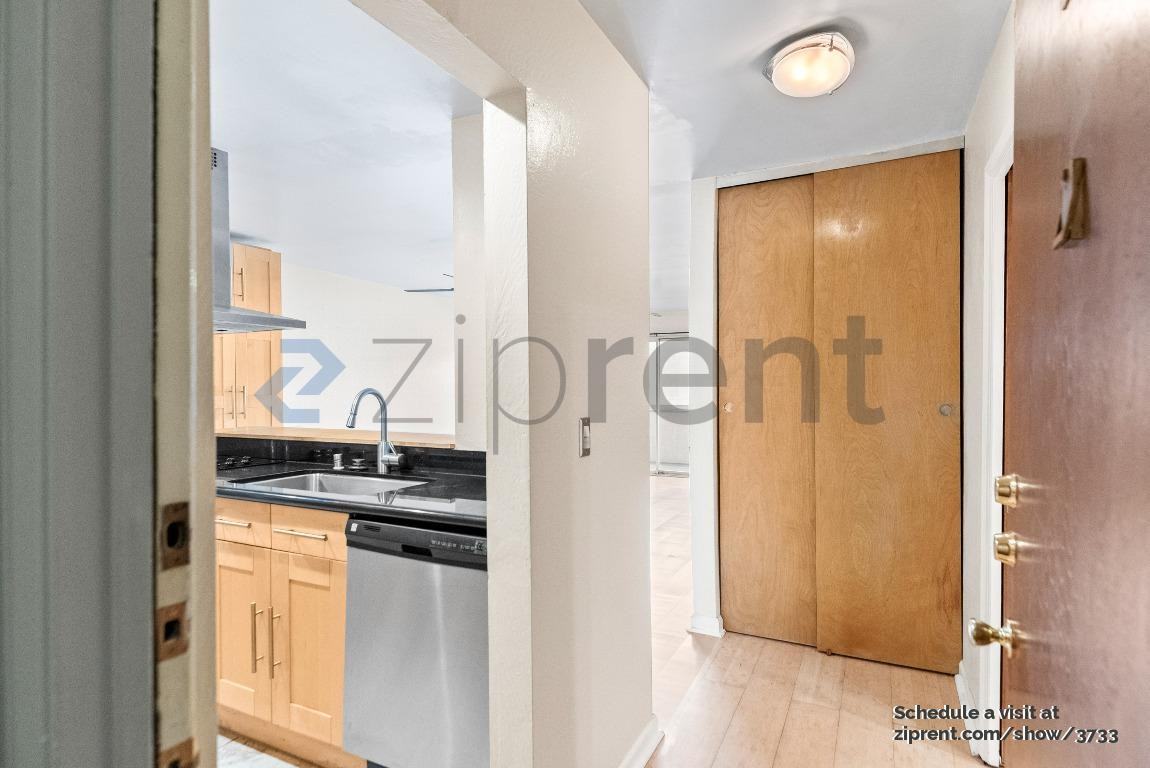 955 Shorepoint Ct #109 - Photo 7 of 27