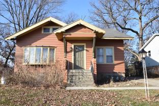 3322 Ridgeway Ave - Photo 1 of 1