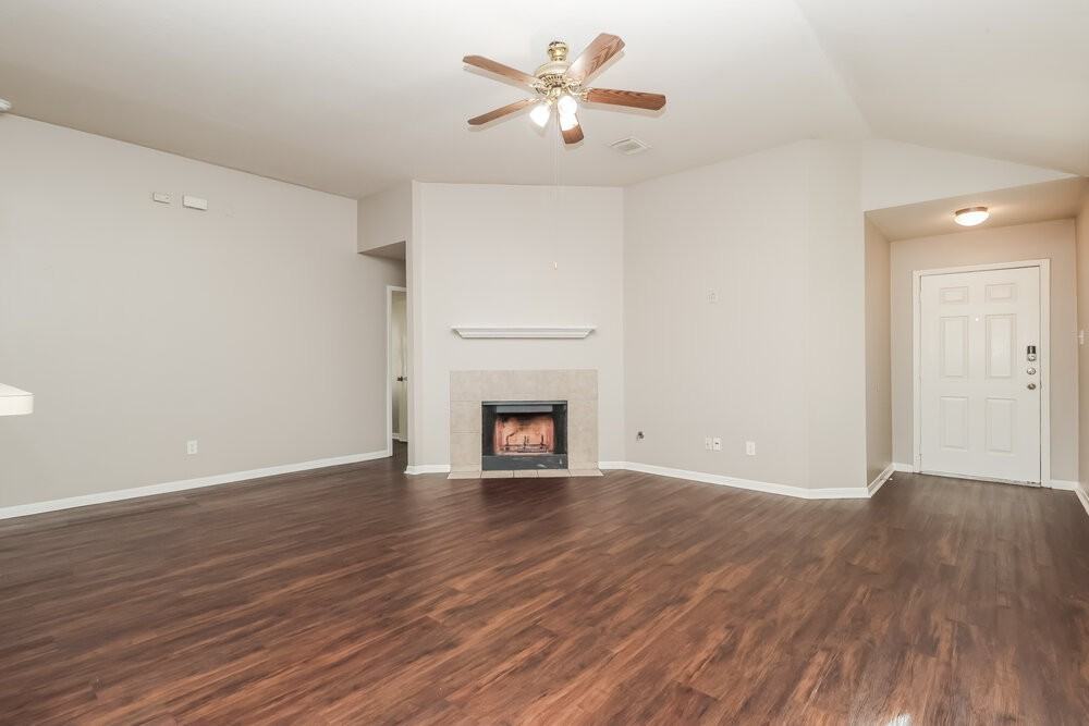 16207 Imperial Forest Ln - Photo 4 of 16