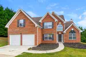 featured image of 204 Biltmore Way