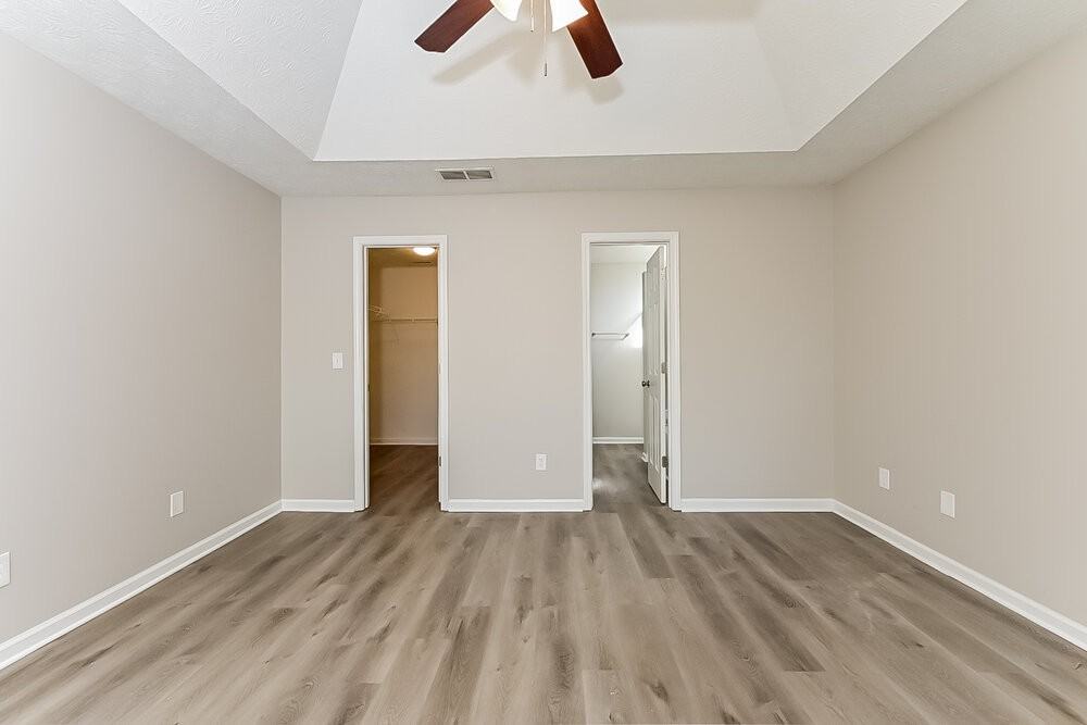 210 Coldsprings Ct - Photo 7 of 16