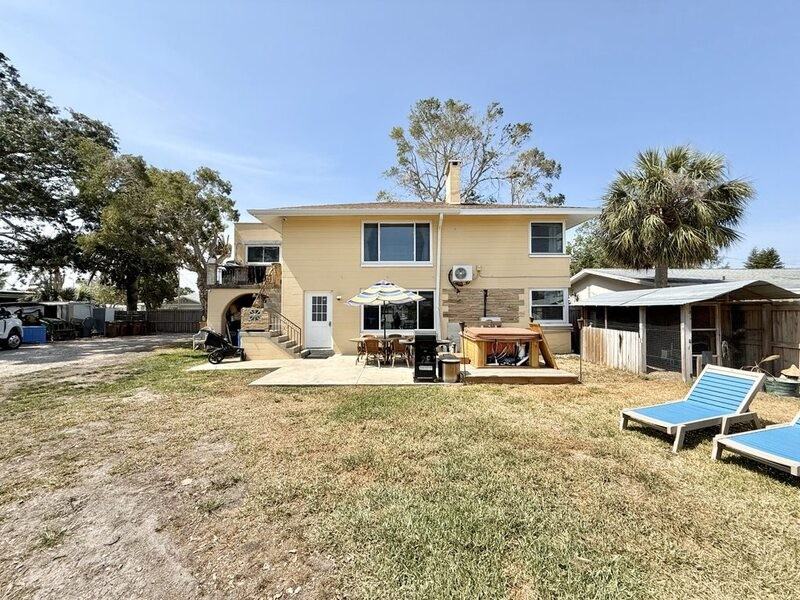 315 12th Ave - Photo 2 of 33