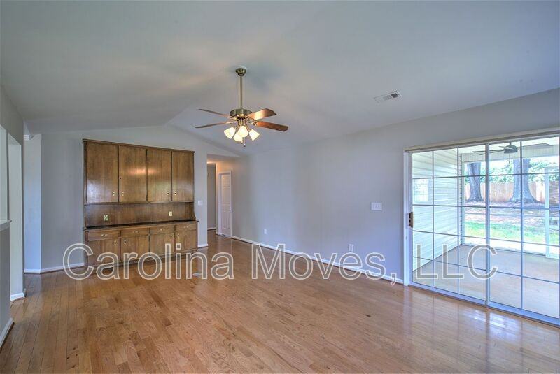 17 Woolridge Way - Photo 5 of 25