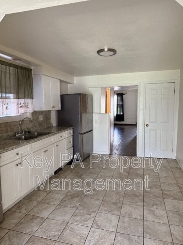 226 Charles St - Photo 2 of 7