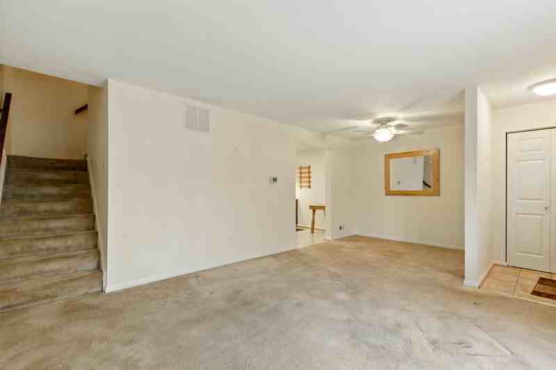 9912 Whiskey Run - Photo 3 of 23