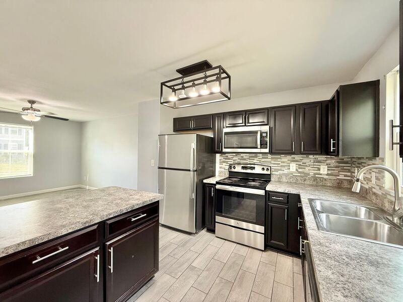 390 Fieldspar Ln - Photo 5 of 19