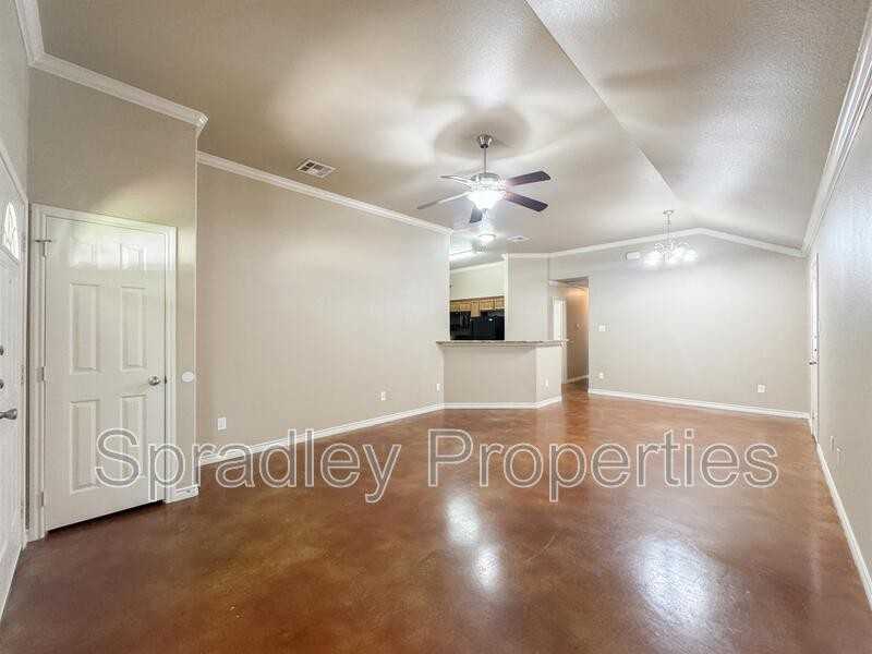 514B Pepper Spring Ct - Photo 2 of 13