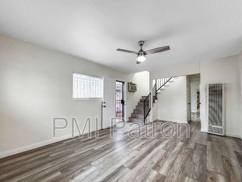 11611 209th St - Photo 2 of 24